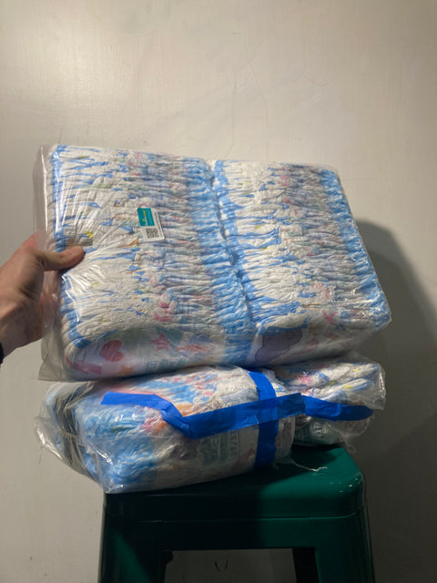 Whole Bunch Of 2T/3T Pampers