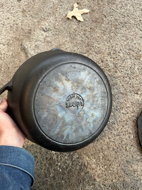 Lodge Cast Iron Dutch Oven, Size 10" or 5Qt