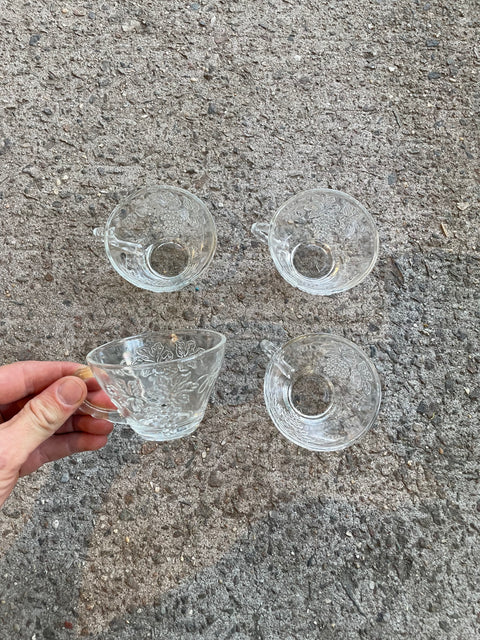 4 Very Cute Glass Tea Cups