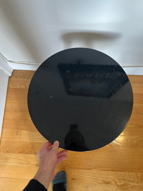 Minimalist Black Round Side Table, W18xH21"
