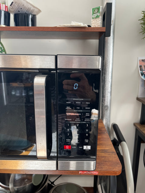 A Good Cuisinart Microwave, 1.1 cu. ft