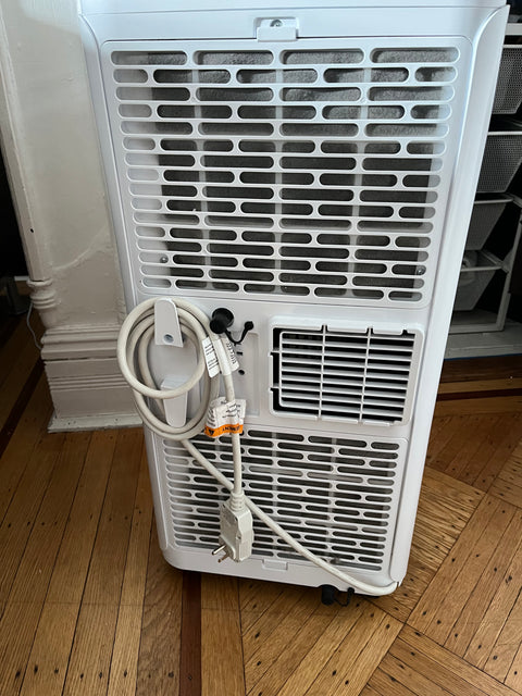 GE Portable 3-in-1 Air Conditioner / Fan / Dehumidifier (APFD06JASWG1)