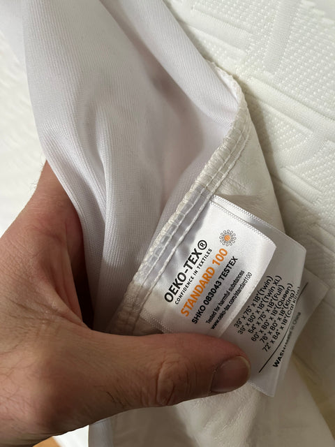 Novilla Queen Memory Foam Mattress With Mattress Protector, 6" Thick