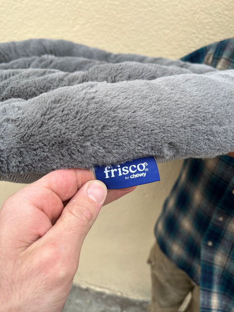 Frisco By Chewy Cozy Donut Pet Bed