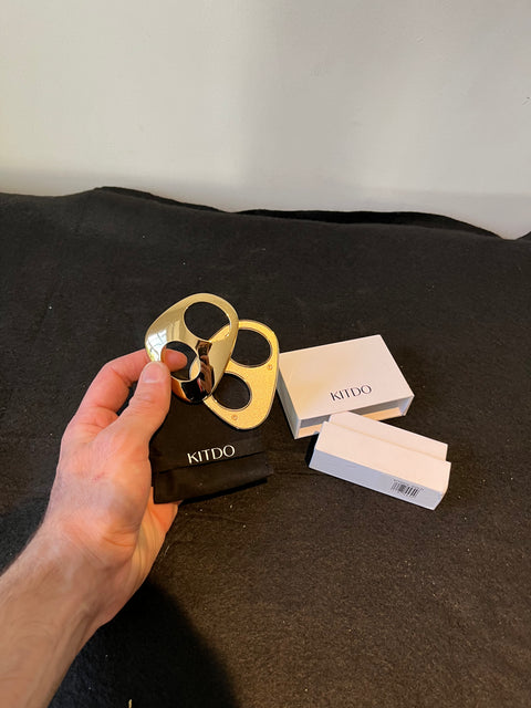 KITDO, A Magnetic Restyling Accessory