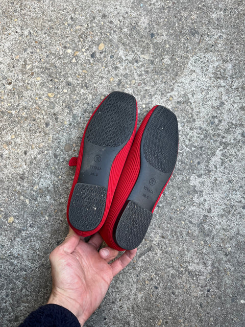 VIVIA Red Square-Toe Mary-Jane, Size EU 39.5