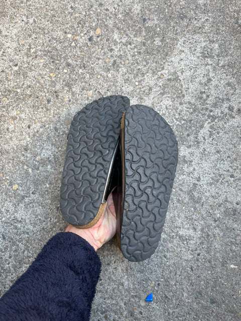 Birkenstocks Arizona Silver Sandals, Size EU 39