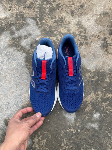 Brand New Pair Of New Balance Running Shoes, Sz Kids 5