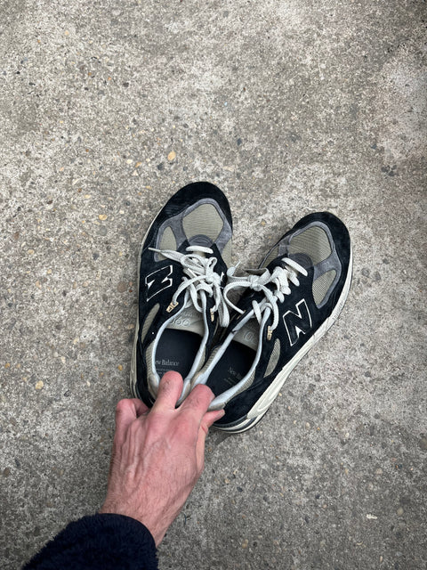 New Balance Sneakers, Size US 10.5M or EU 44.5