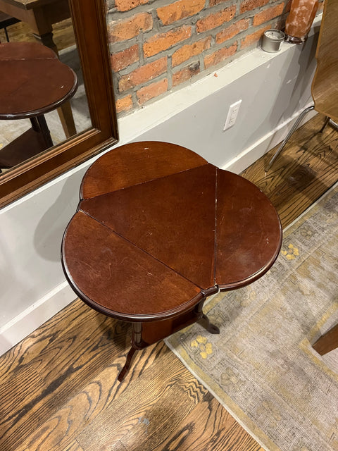 Super Cute Drop-Leaf 3 Legs Side Table, W18xH29"