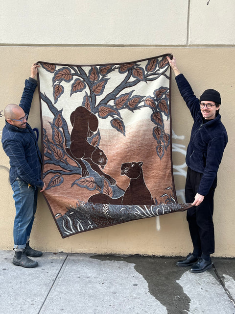 Huge throw blanket