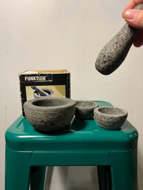 Granite mortar and pestle set