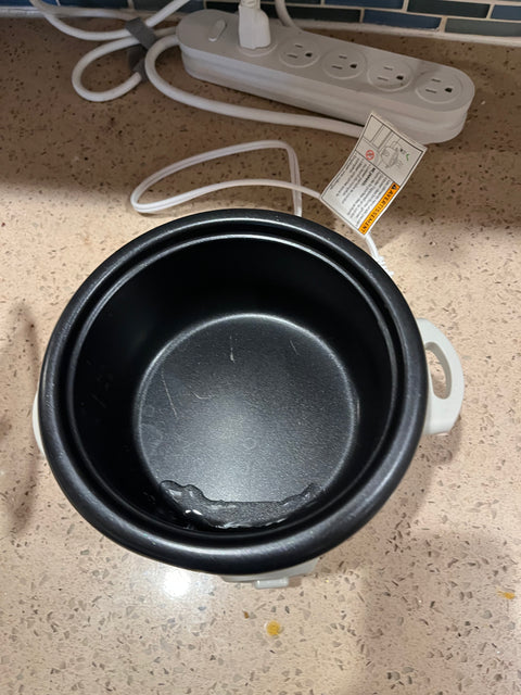 Aroma 4-Cups Rice Cooker