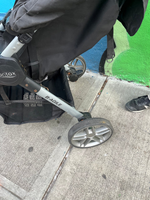 Britax B-Agile 3 Stroller, Used But Still Kickin'