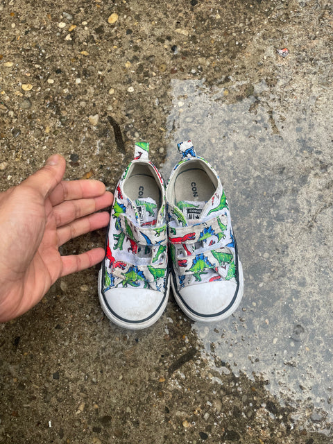 Converse Dinos, Sz 7c 23eu