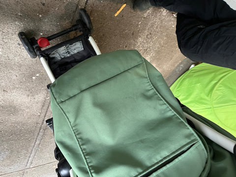 Babyzen YOYO Stroller, Needs New Grip For The Handlebar