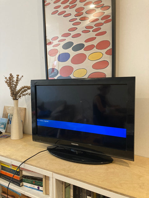 Toshiba 32" HDTV