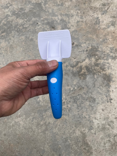 Pet Grooming Brush