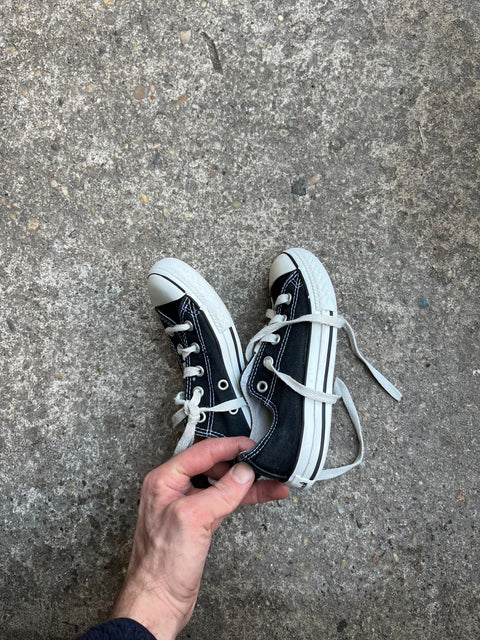 Converse Low-Top Sneakers, Size US 12 Kids