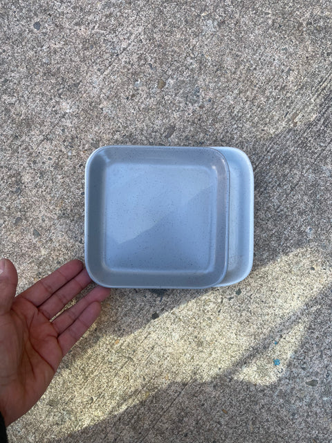 Minimalist Square Plates from Ikea