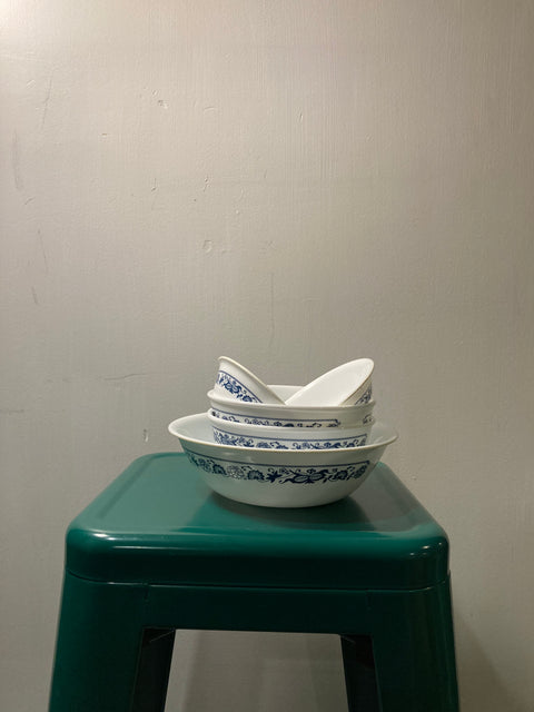 Set of bowls