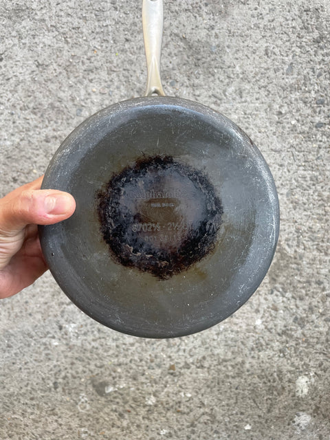 Calphalon Cooking Pot, 2.5 Quarts