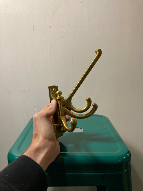 3-Arm Swivel Hook