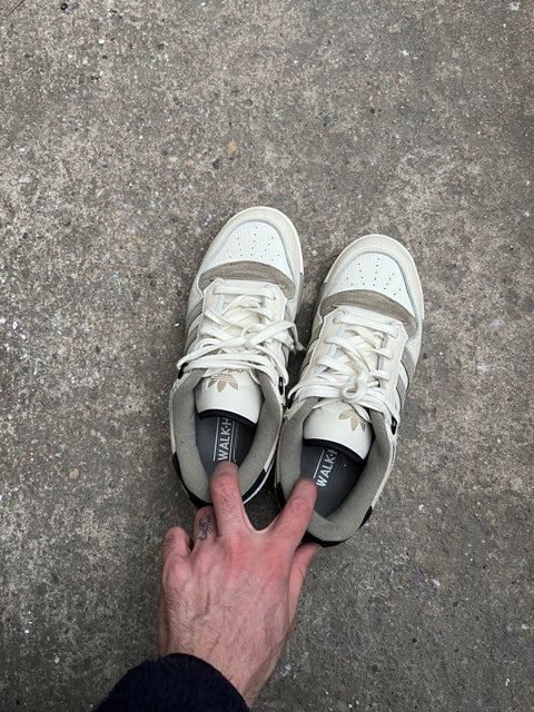 Adidas Rivalry 86 Low Sneakers, Size US 9M or 42 2/3 EU