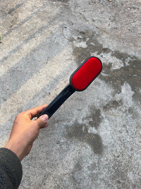 Reusable Lint Brush