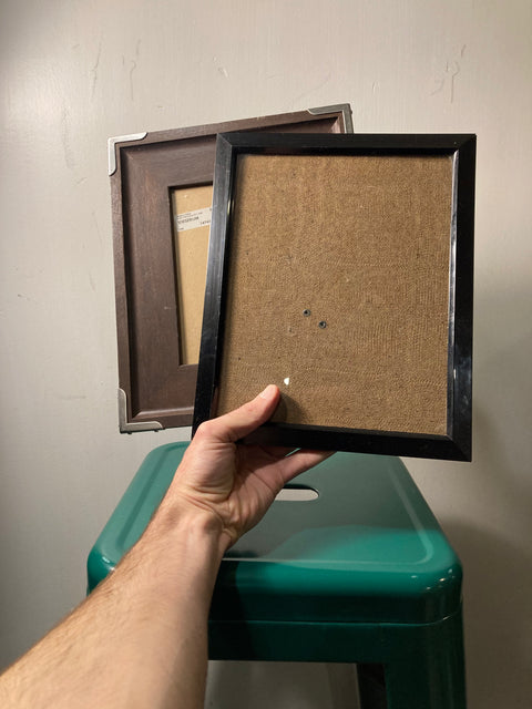 2 Medium Frames