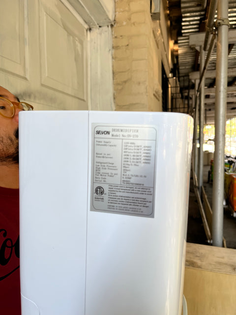 Seavon SN 270 Home/Apartment Dehumidifier In Great Condition