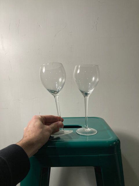2 Wine Glasses