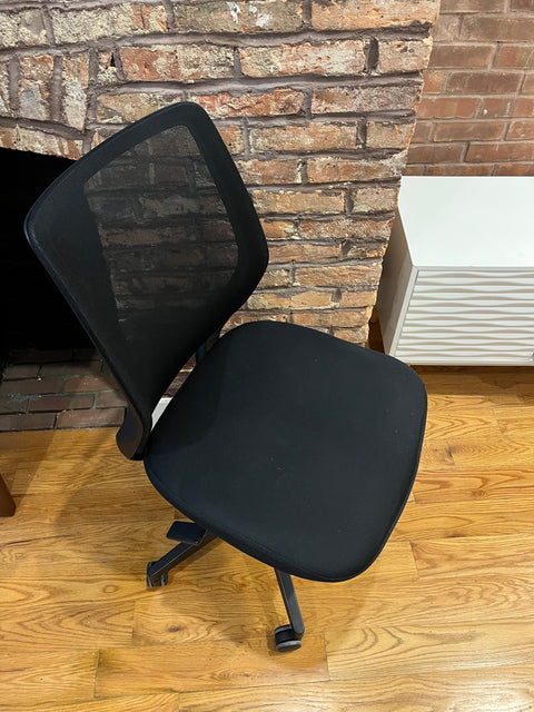 Simple Ergo Mesh Back Office Chair