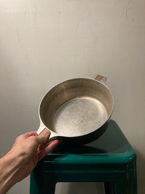Vintage Magnalite Dutch Oven