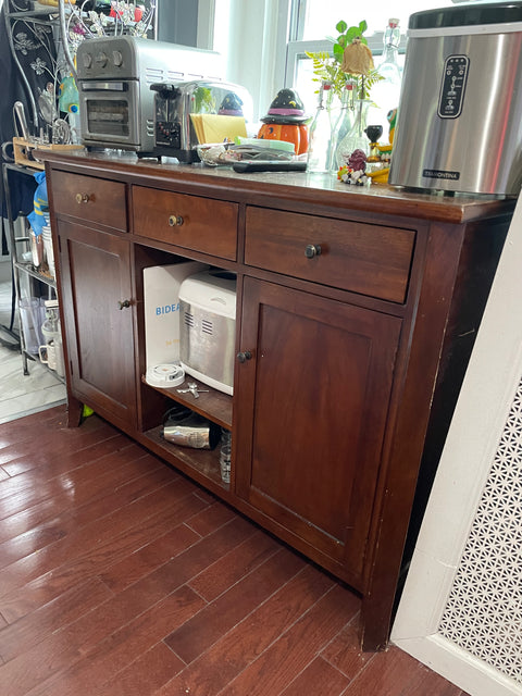 Wooden Credenza, 50x36x20"