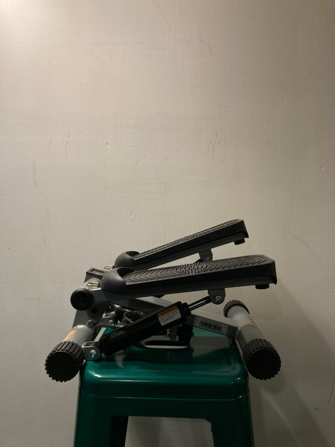Sunny Stepper Machine