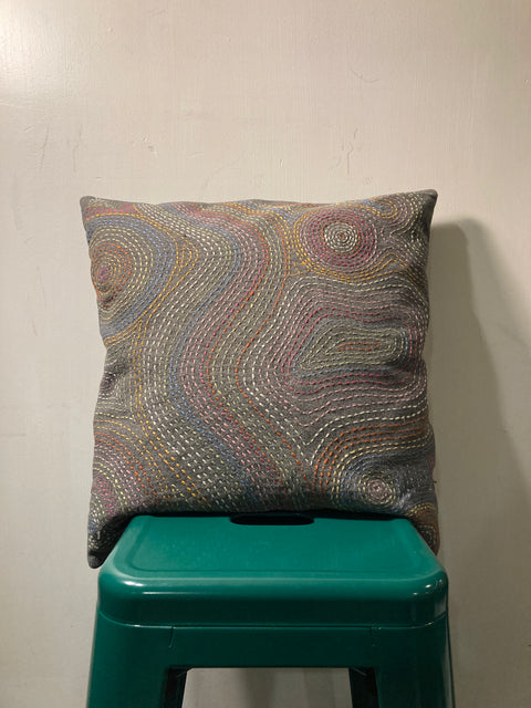 Maria Vinka Pillow