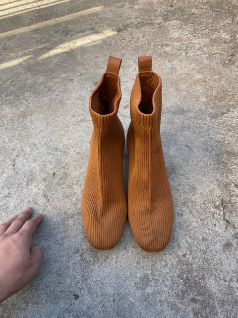 Everlane Sock Boot, Sz US F8