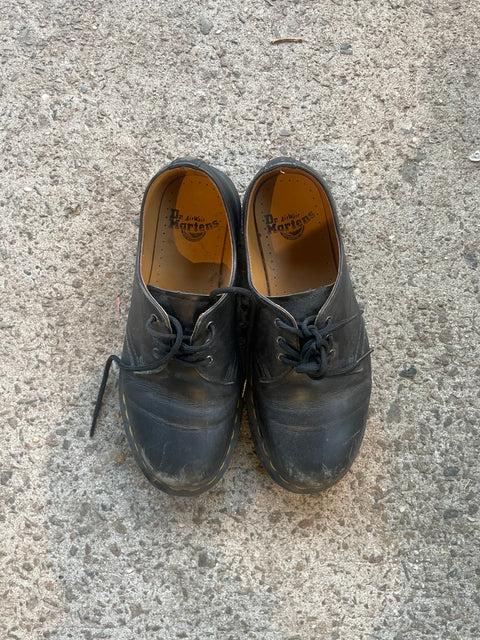 Dr Marten's Classic Black Lace-Up Shoes, Sz M 7 EU 39