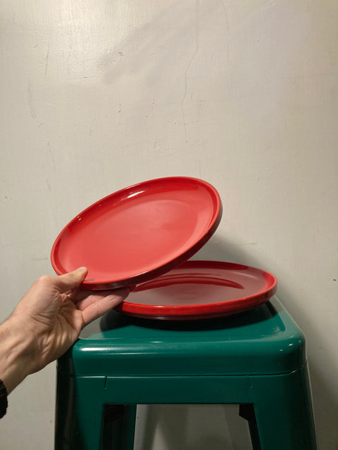 2 Super Nice Plates