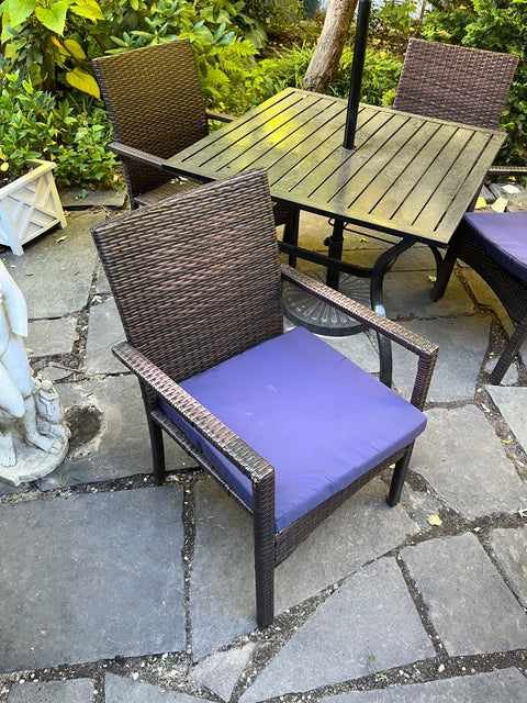 4 Phi Villa Garden Chairs With Cushions