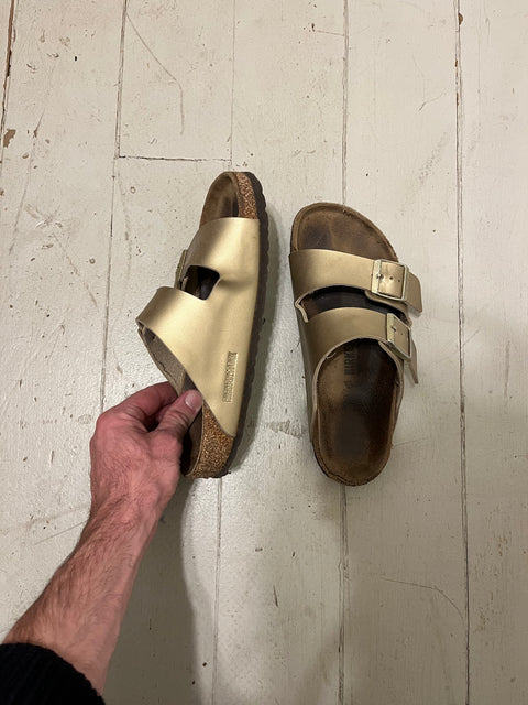 Birkenstock Womens Arizona Gold Sandals, Size EU 39