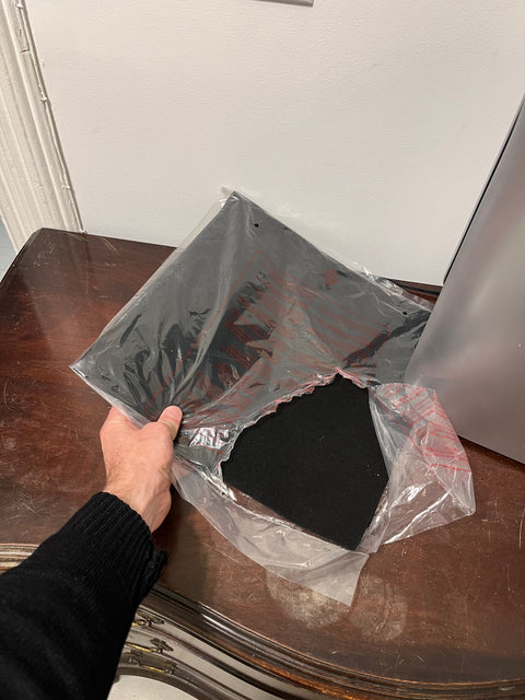 Oreck Air Response Air Purifier & New Filters, Size M