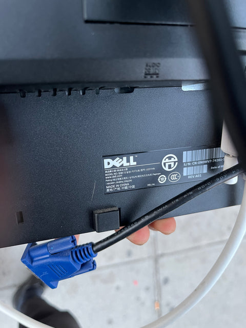 Dell 23" LCD Monitor (U2311H) & Free HDMI Cable