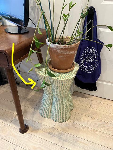 A Pretty (& Very Light) Side Table Or Plant Stand