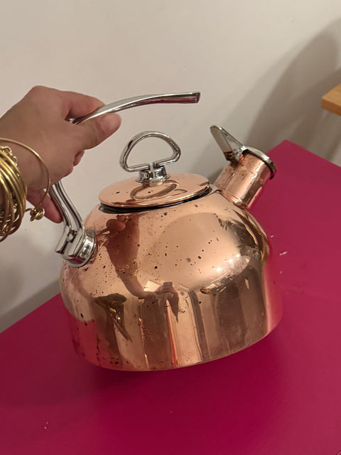 Pretty Chantal Classic Whistling Tea Kettle With Copper Finish