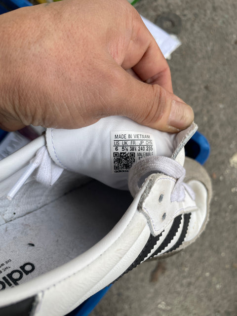 Adidas Sambas, Sz US 6, EU 38 2/8