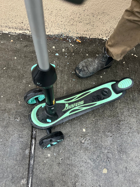 Foldable & Adjustable Kids Scooter