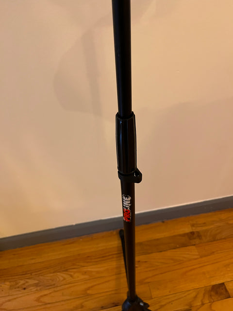 ProLine Microphone Stand with Mic Clip