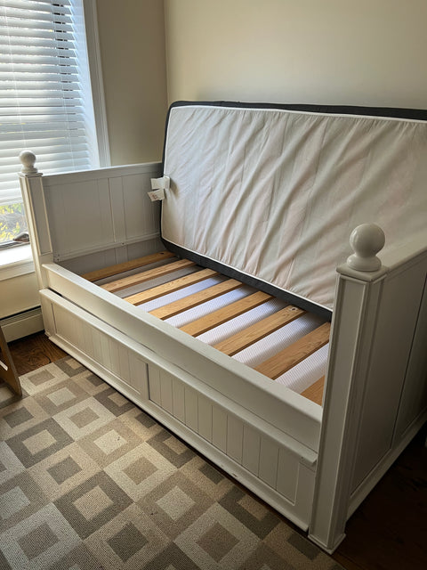 Pottery Barn Twin Bed With Trundle Bed & Casper Mattresses